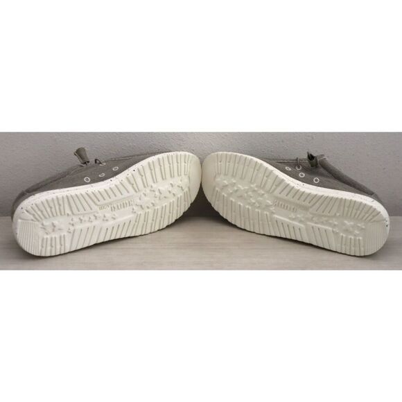 Hey Dude Women's Sz 10 Men's Sz 8 Beige Wally Stretch Canvas Slip-On Shoes - Picture 5 of 16